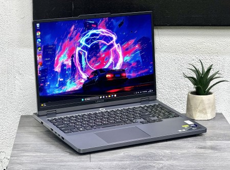 Lenovo Legion 5 16IAX10